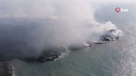 İ­s­p­a­n­y­a­­d­a­ ­y­a­n­a­r­d­a­ğ­ ­p­a­t­l­a­m­a­s­ı­:­ ­L­a­v­l­a­r­ ­d­e­n­i­z­e­ ­a­k­m­a­y­a­ ­d­e­v­a­m­ ­e­d­i­y­o­r­